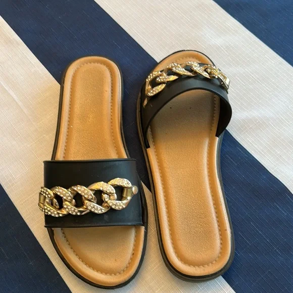 ARDENE black sandals with gold chain decor size 7 - Picture 2 of 7